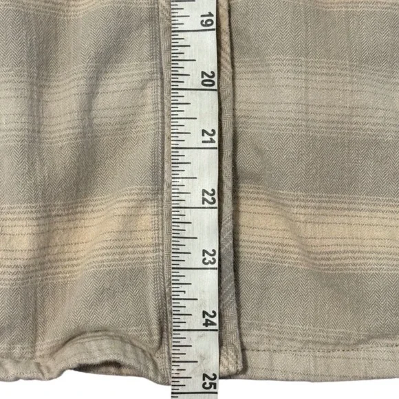 Prana Plaid Flannel Shirt Jacket Womens Size Medium Snap Button Organic‎ Cotton - Picture 3 of 9
